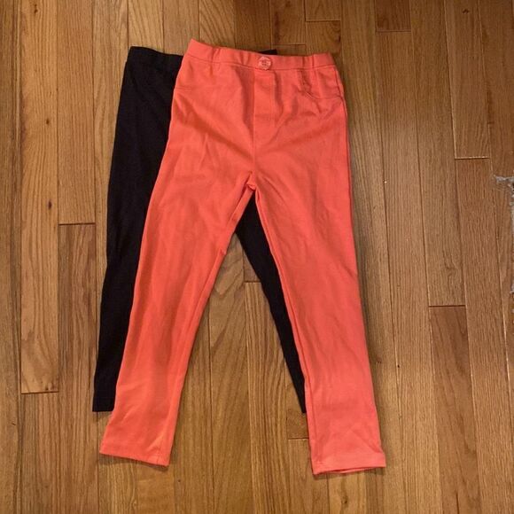 Size 6 leggings. Black is a capri length and the peach is regular length. - Picture 5 of 7